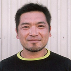 川村 卓也