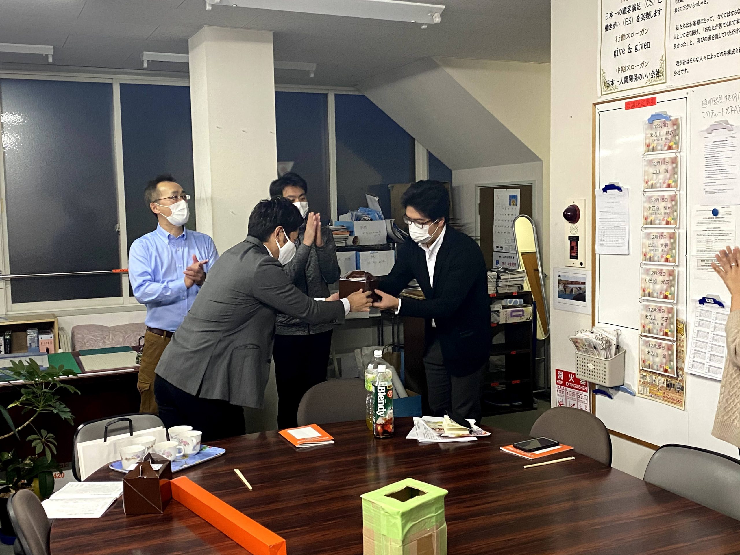 社員の家族の誕生日 八戸市の住まい創りはリフォームササキ